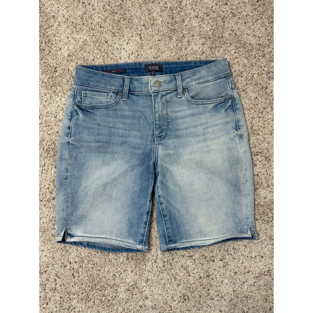 NYDJ Ella Denim Shorts Womens 8 Light Wash Blue Lift Tuck Stretch‎ Bermuda Slit